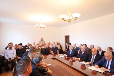 Astarada kənd təsərrüfatı məsələlərinə həsr olunmuş müşavirə keçirilmişdir.