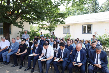 Qapıçıməhəllə kəndində səyyar qəbul və görüş
