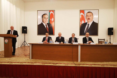 Astara rayonunda 2025-ci ilin sosial-iqtisadi  inkişafının yekunlarına və qarşıda duran vəzifələrə  həsr olunmuş hesabat yığıncağı keçirilmişdir.