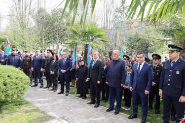 Astara rayonunda aprel döyüşlərinin  10-cu ildönümü qeyd edilmişdir.