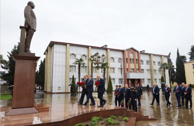 Astara rayonunda 2025-ci ilin sosial-iqtisadi  inkişafının yekunlarına və qarşıda duran vəzifələrə  həsr olunmuş hesabat yığıncağı keçirilmişdir.