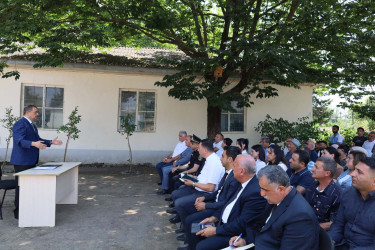 Qapıçıməhəllə kəndində səyyar qəbul və görüş