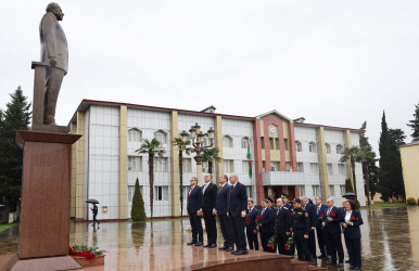 Astara rayonunda 2025-ci ilin sosial-iqtisadi  inkişafının yekunlarına və qarşıda duran vəzifələrə  həsr olunmuş hesabat yığıncağı keçirilmişdir.