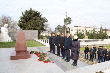 Xocalı soyqırımı qurbanlarının xatirəsi  ehtiramla yad edildi