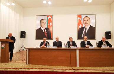 Astara rayonunda 2025-ci ilin sosial-iqtisadi  inkişafının yekunlarına və qarşıda duran vəzifələrə  həsr olunmuş hesabat yığıncağı keçirilmişdir.