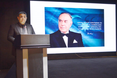 Ulu Öndər Heydər Əliyevin anadan olmasının  102-ci ildönümü ilə əlaqədar “Ümummilli Lider Heydər Əliyev müstəqil Azərbaycan Konstitusiyasının müəllifidir” mövzusunda konfrans keçirilmişdir.